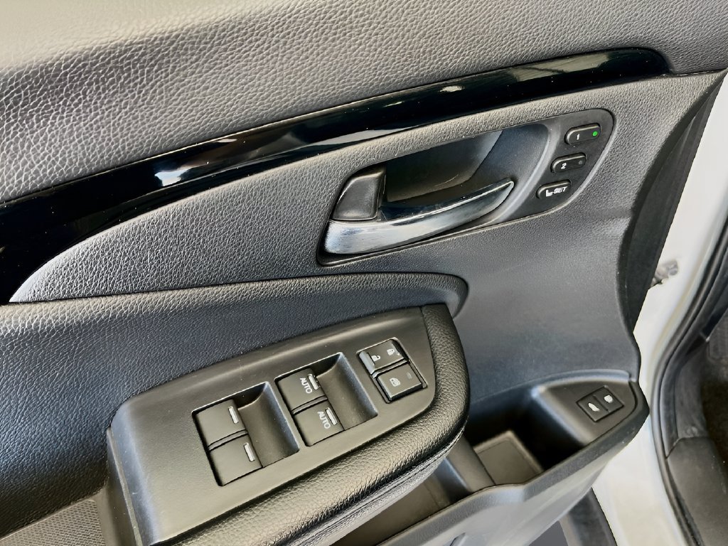 Used 2021 Honda Pilot Touring image 18