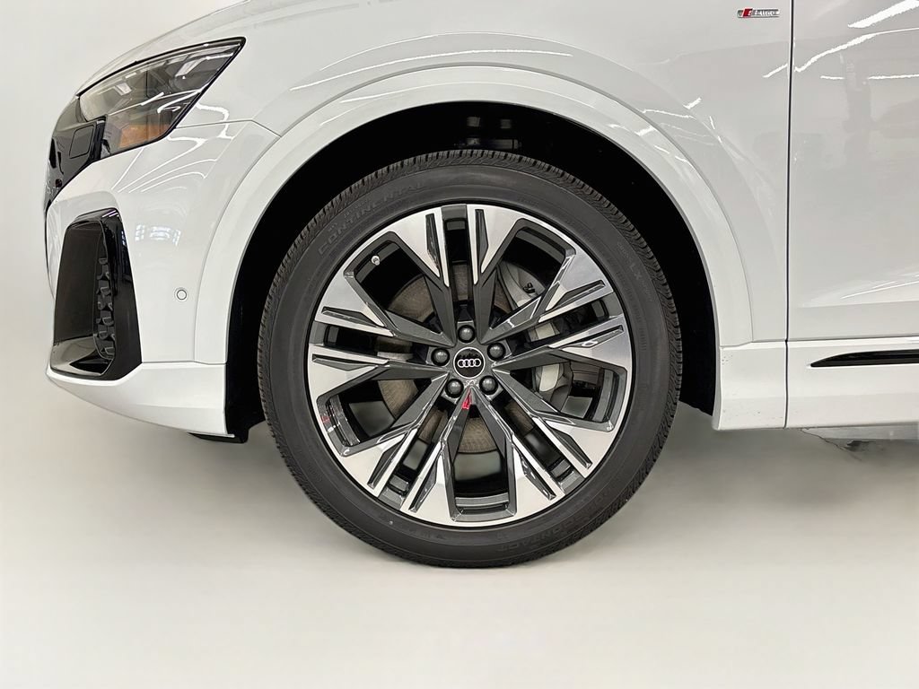 New 2027 Audi Q8 Premium Plus AWD/4WD image 28