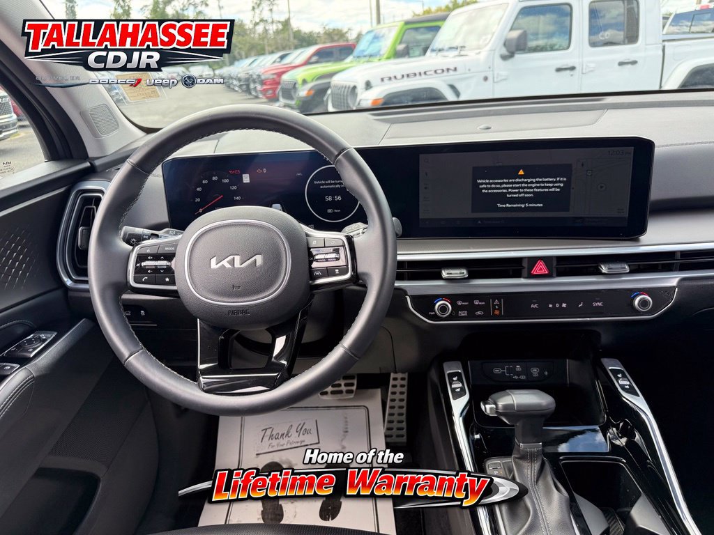 Used 2025 Kia Sorento SX FWD image 35