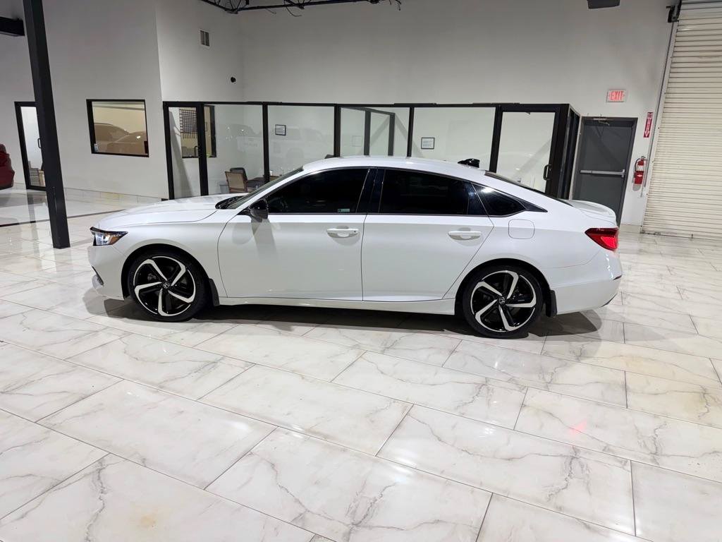 Used 2021 Honda Accord Sport image 7