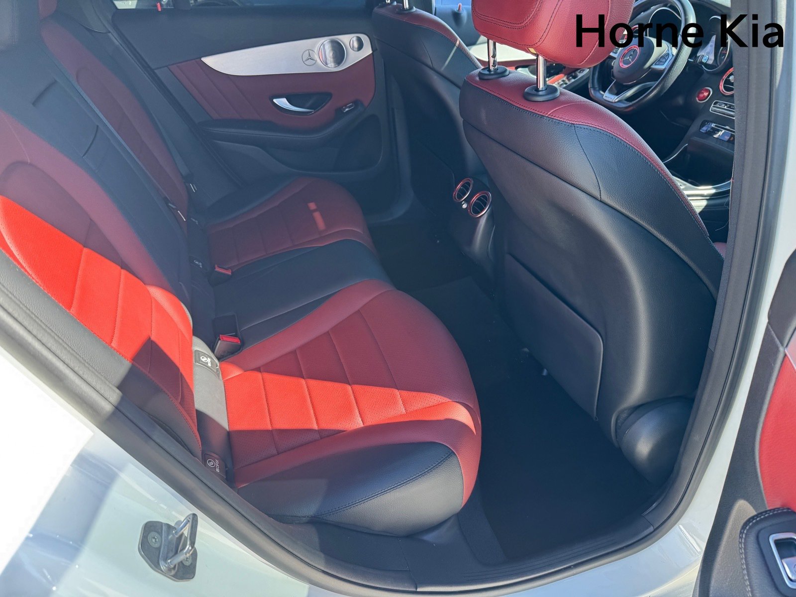 Used 2019 Mercedes-Benz GLC 300 4MATIC Coupe image 27