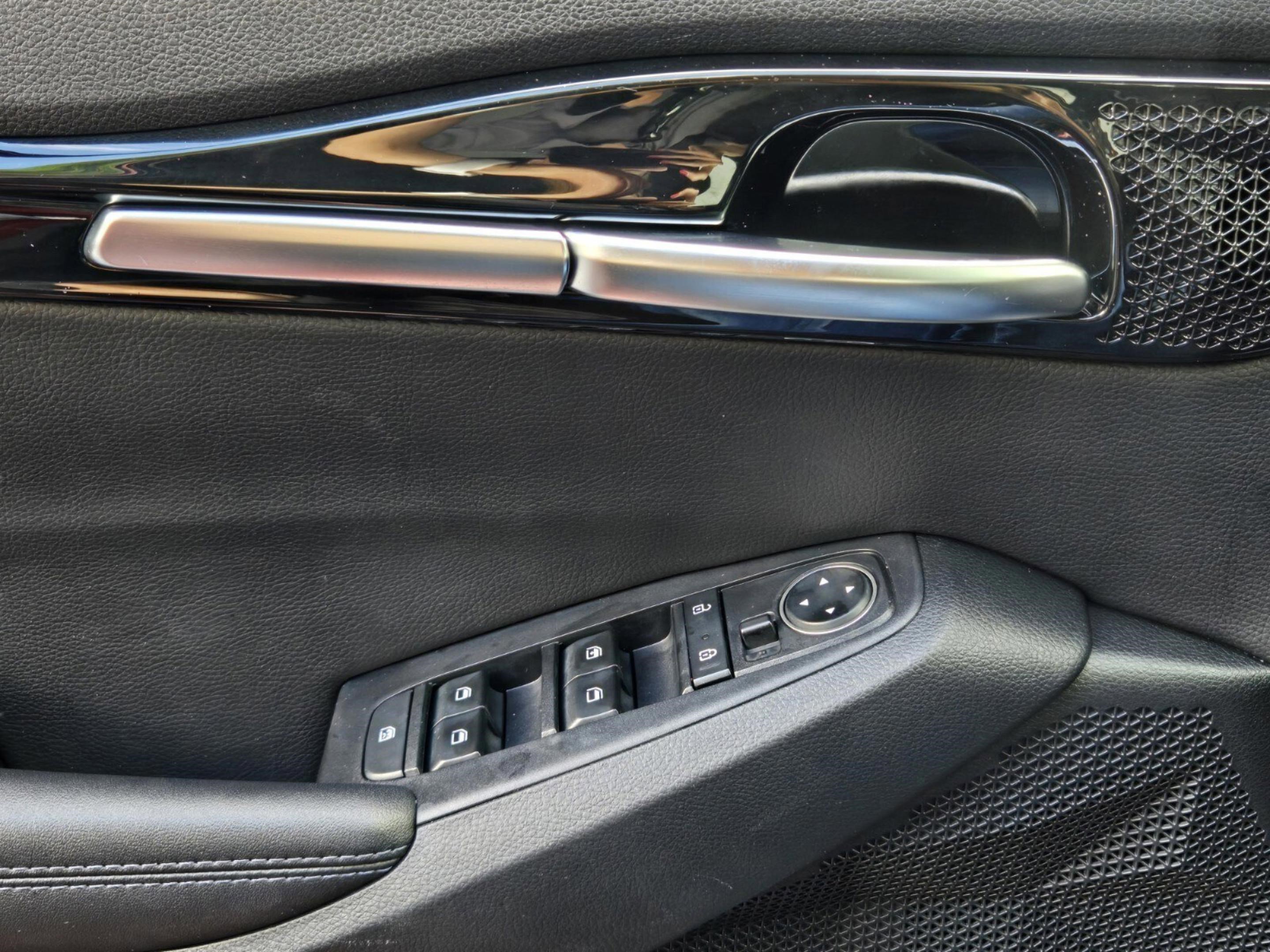 Used 2023 Kia Seltos S w/ Navigation Package image 32