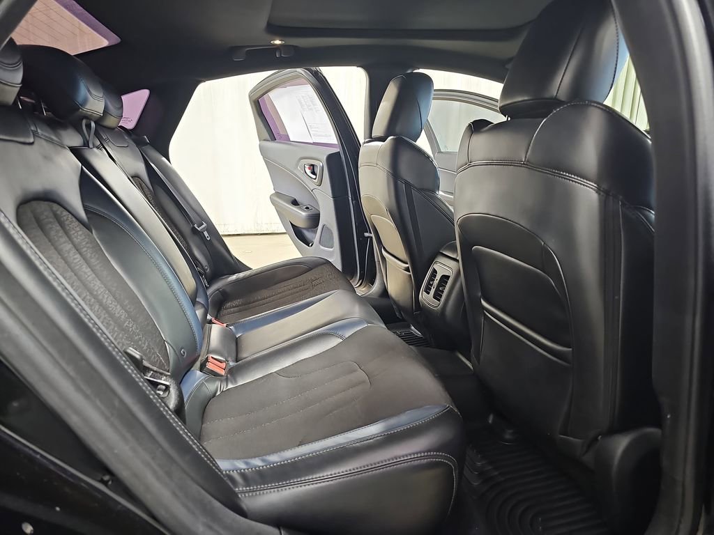 Used 2015 Chrysler 200 S w/ Navigation & Sound Group I image 14