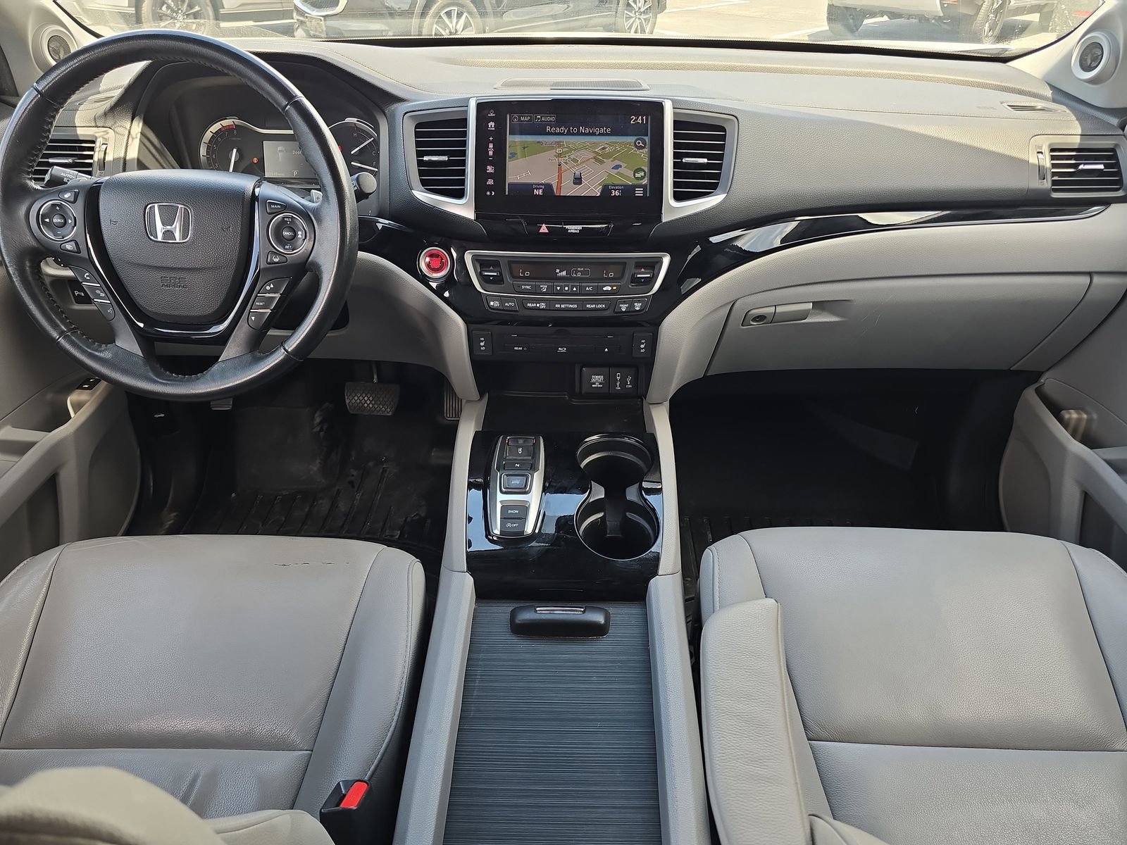 Used 2018 Honda Pilot Touring image 9
