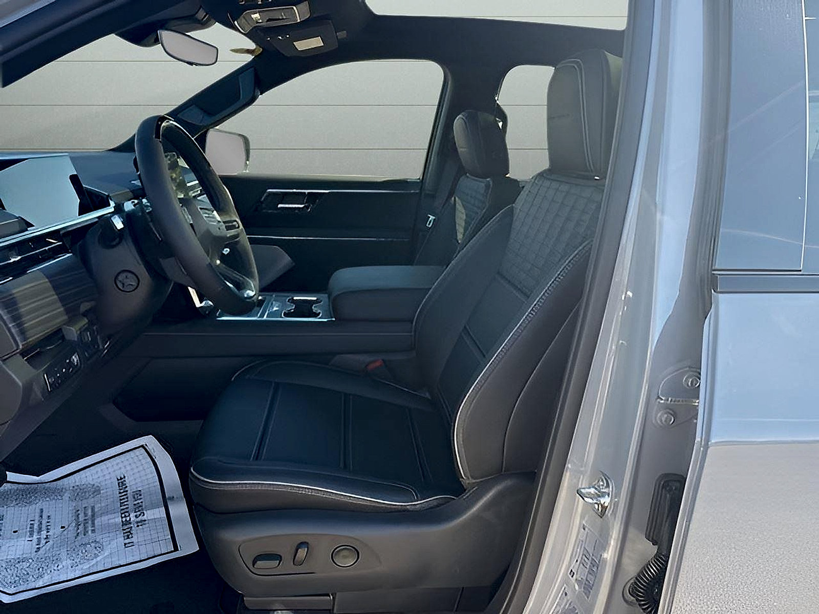 New 2024 GMC Sierra EV Denali AWD/4WD image 11