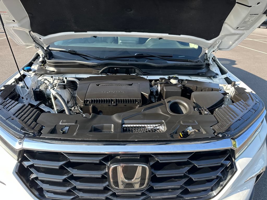Used 2024 Honda Pilot Touring image 10