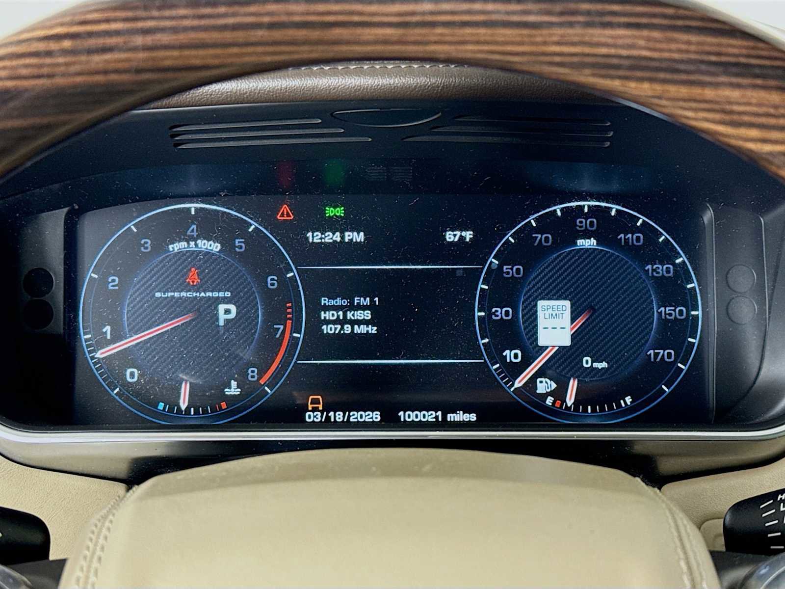 Used 2016 Land Rover Range Rover Supercharged image 13