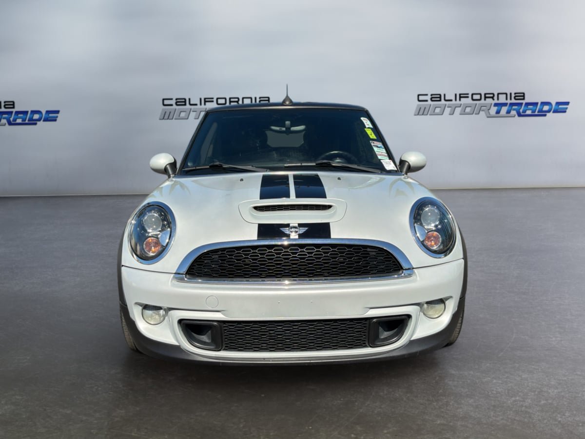 Used 2012 MINI Cooper S w/ Sport Pkg FWD image 2