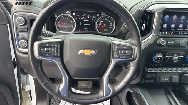 Used 2020 Chevrolet Silverado 2500 LTZ w/ LTZ Premium Package image 18