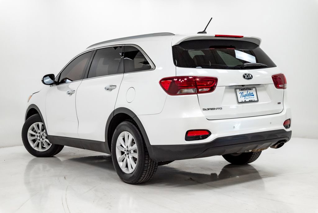 Used 2020 Kia Sorento LX w/ LX I4 Convenience Package image 29