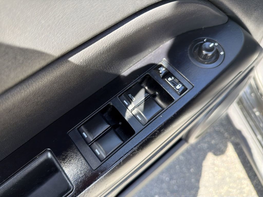 Used 2014 Jeep Patriot High Altitude FWD image 16