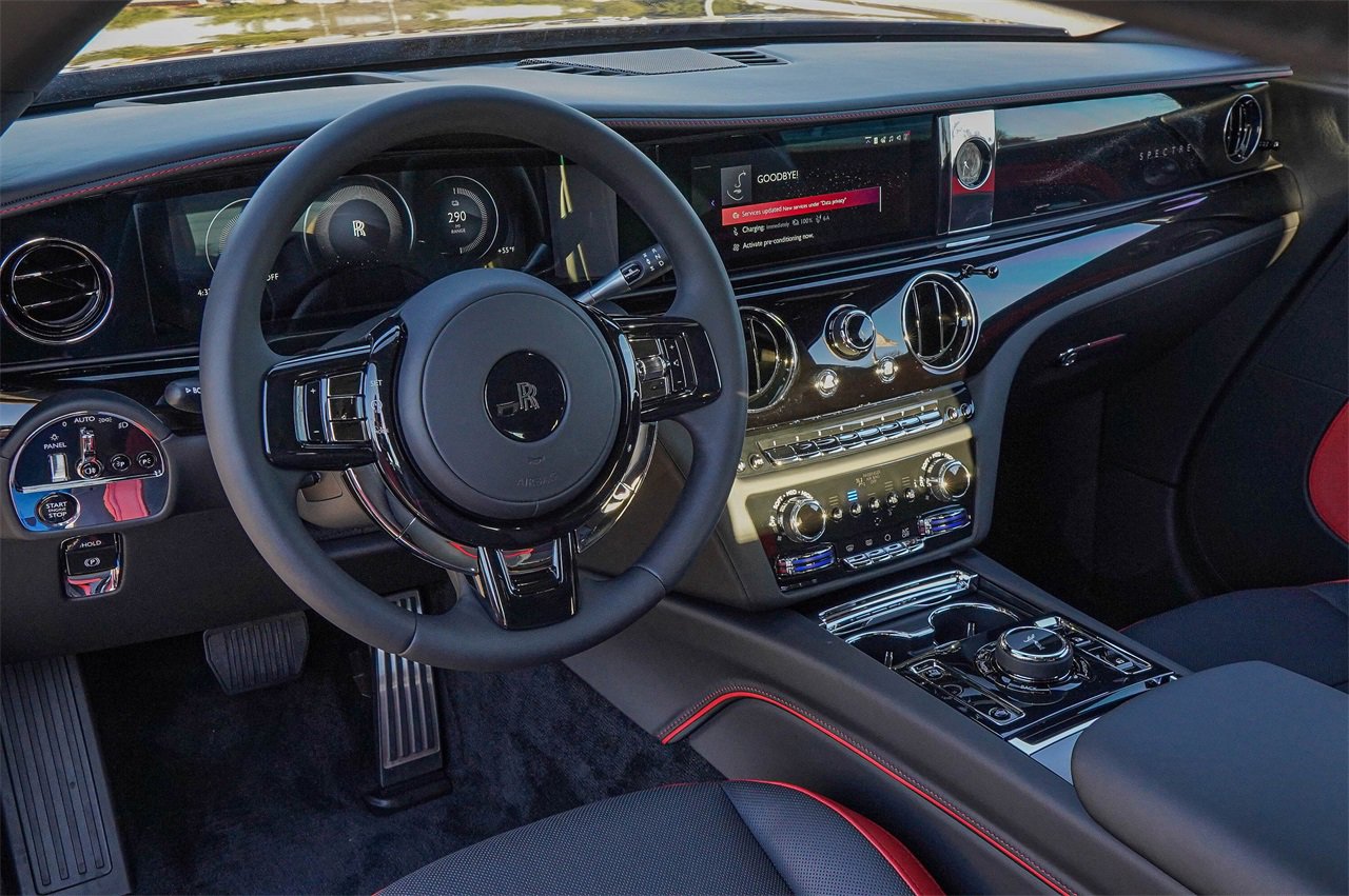 New 2026 Rolls-Royce Spectre Base image 18