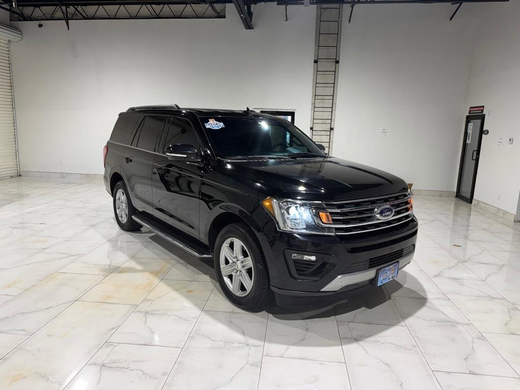 Used 2019 Ford Expedition XLT w/ Equipment Group 202A RWD image 3