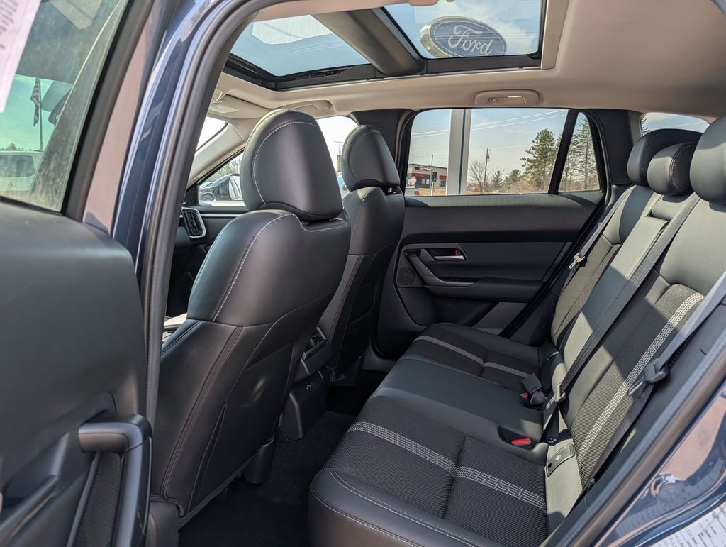 Used 2025 MAZDA CX-50 AWD 2.5 S w/ Premium Package image 9