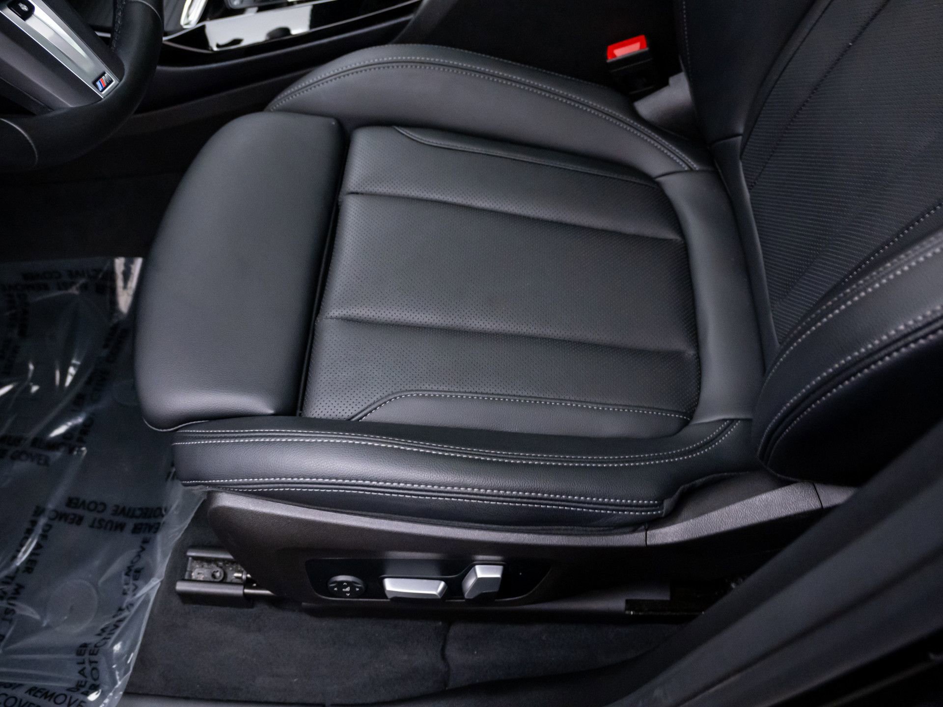 Used 2023 BMW X3 xDrive30i w/ M Sport Package AWD/4WD image 14