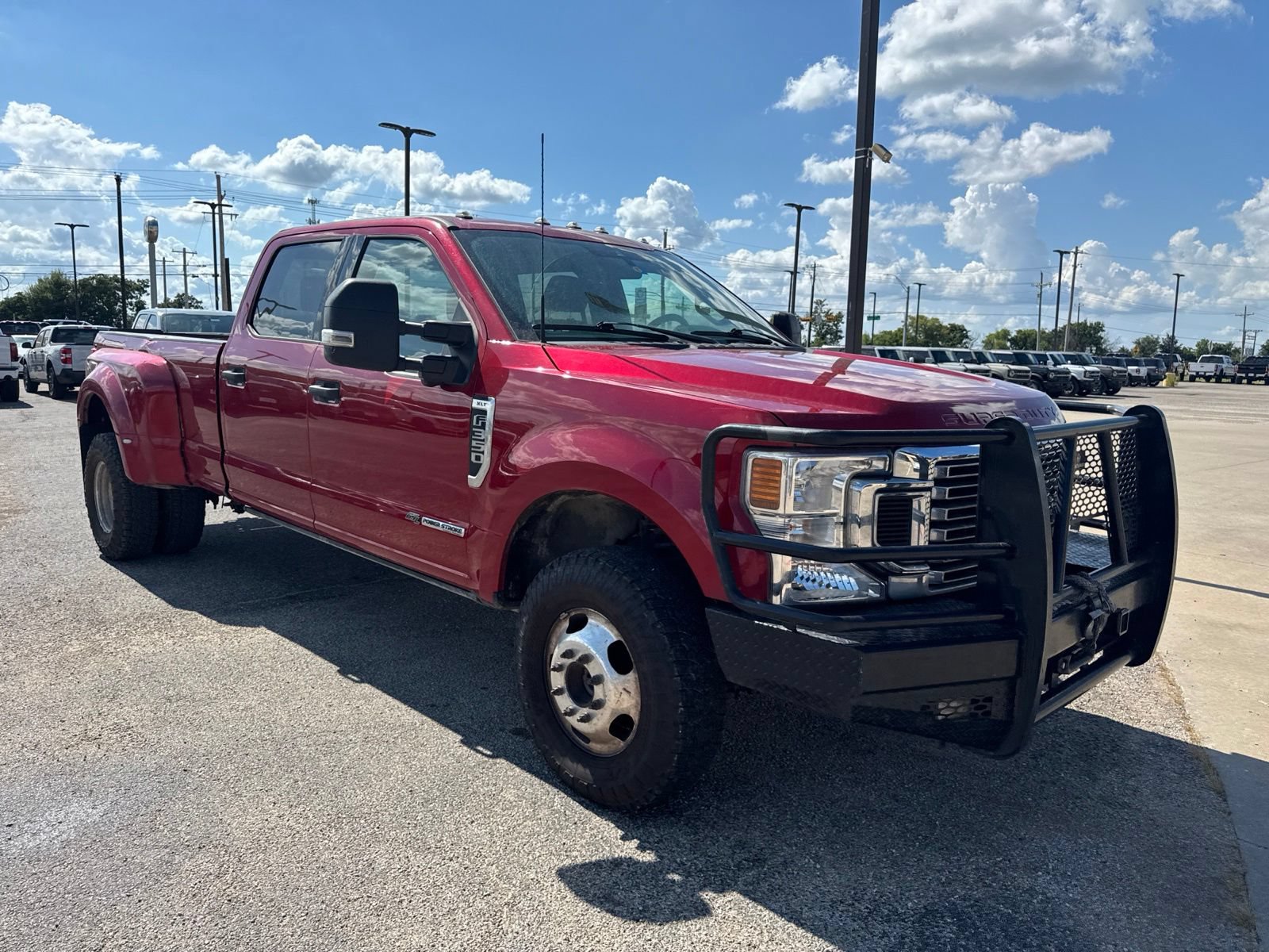 Used 2022 Ford F350 XLT w/ XLT Value Package AWD/4WD image 3