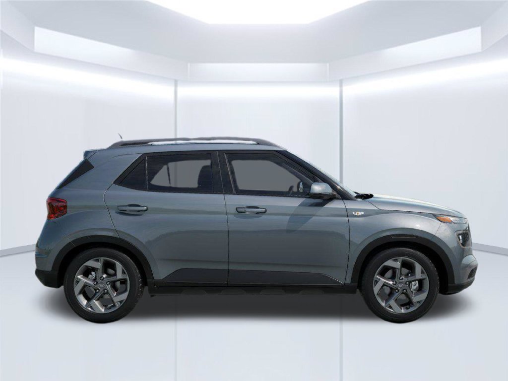 New 2026 Hyundai Venue SEL FWD image 7