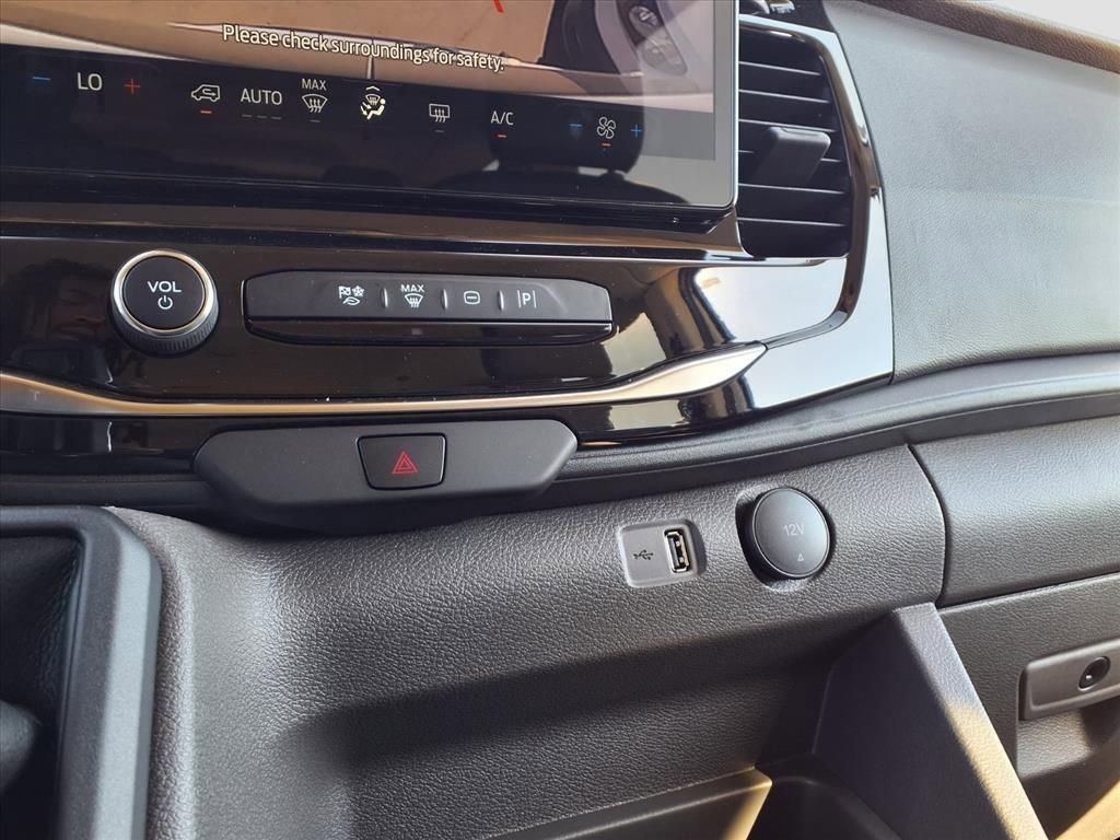 New 2025 Ford Transit 350 XLT image 10