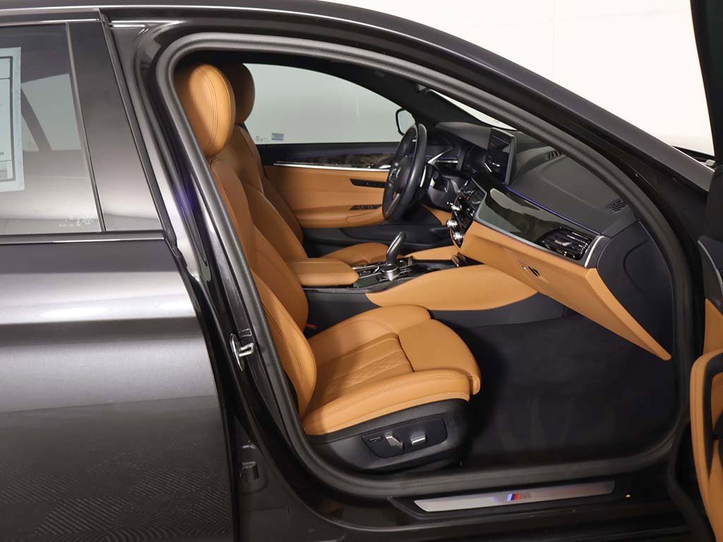 Used 2023 BMW 530i xDrive w/ M Sport Package image 30
