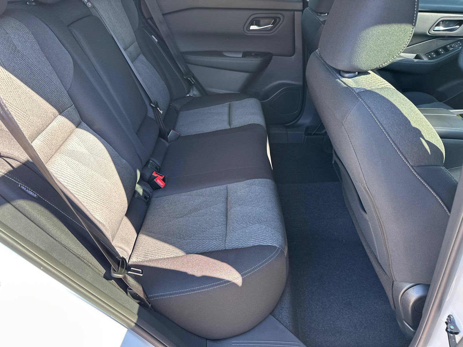 New 2026 Nissan Rogue SV FWD image 15