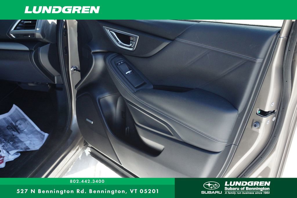 Used 2020 Subaru Forester Limited image 8