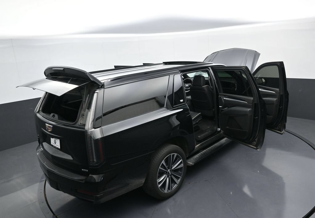 Used 2025 Cadillac Escalade ESV Sport w/ Touring Package AWD/4WD image 44