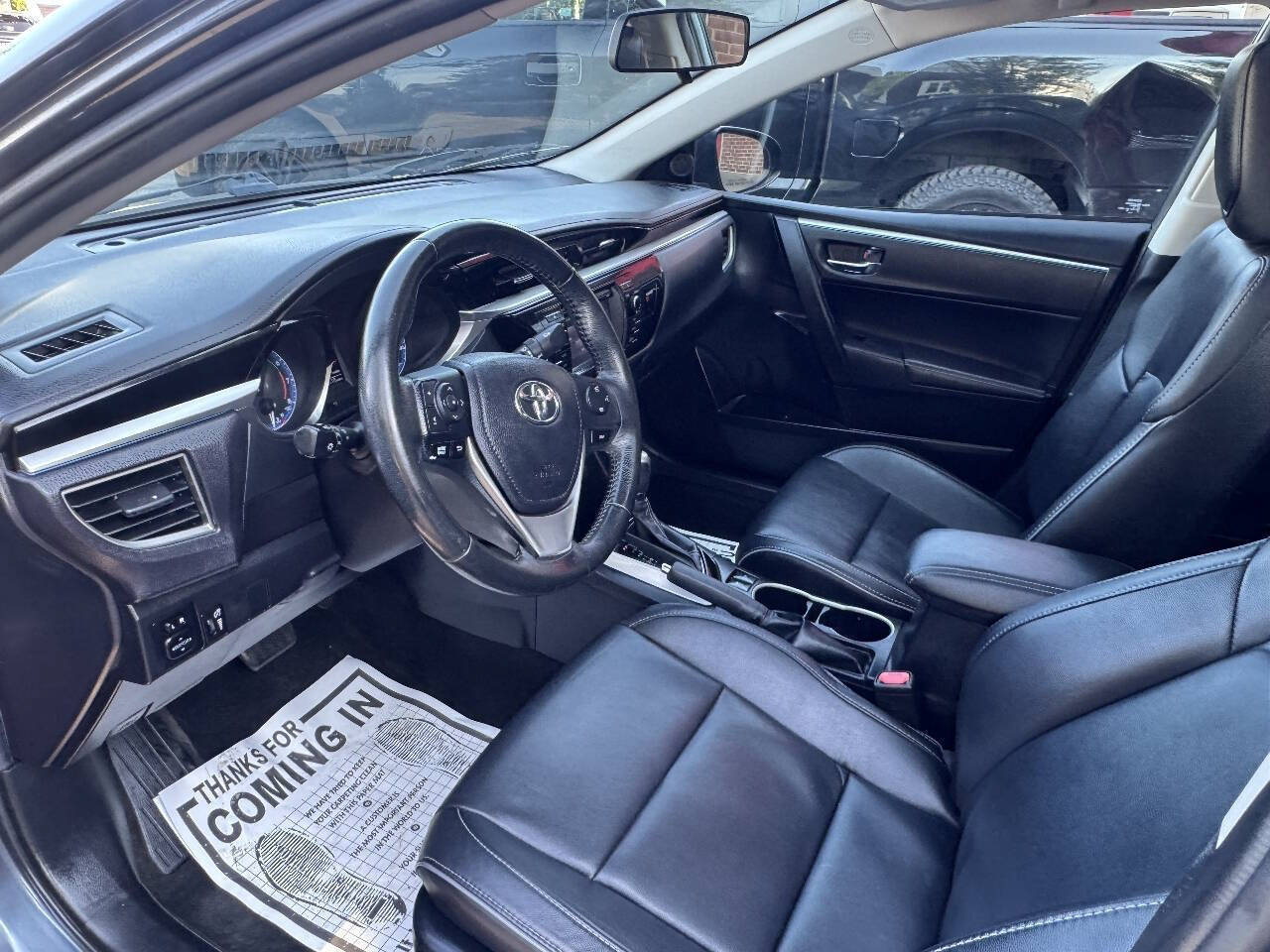 Used 2016 Toyota Corolla S Premium FWD image 11