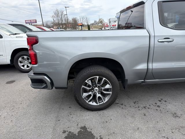 Used 2025 Chevrolet Silverado 1500 RST AWD/4WD image 6