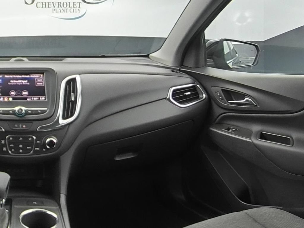 Certified 2024 Chevrolet Equinox LT w/ LPO, Cargo Package FWD image 15