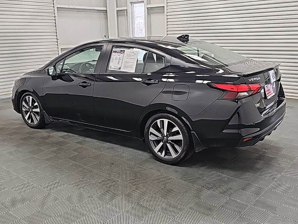 Used 2021 Nissan Versa SR w/ Convenience Package image 5