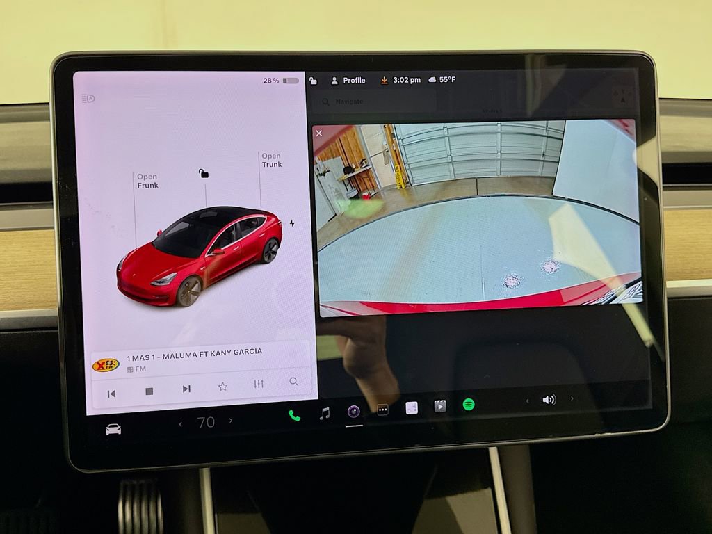 Used 2018 Tesla Model 3 Long Range image 18