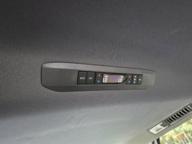 Certified 2024 Toyota Sienna XLE FWD image 11