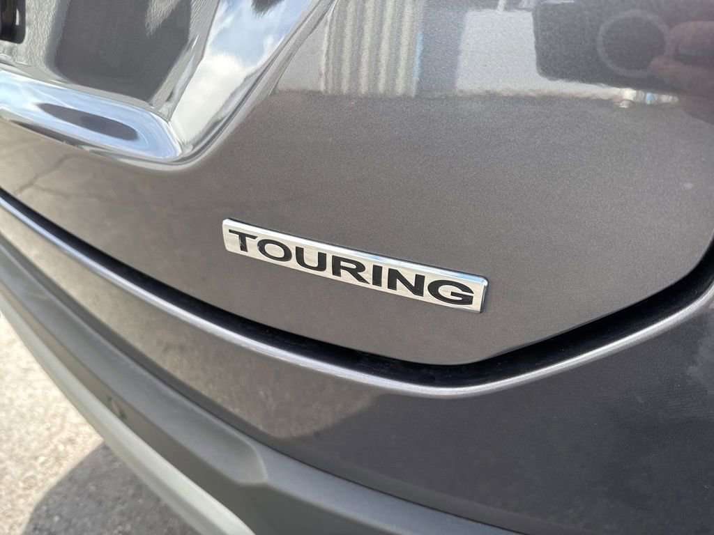 Certified 2023 Honda Pilot Touring image 10