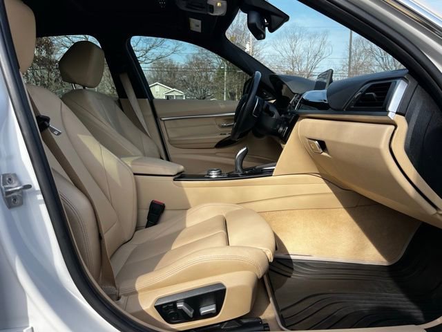 Used 2016 BMW 340i Sedan RWD image 25
