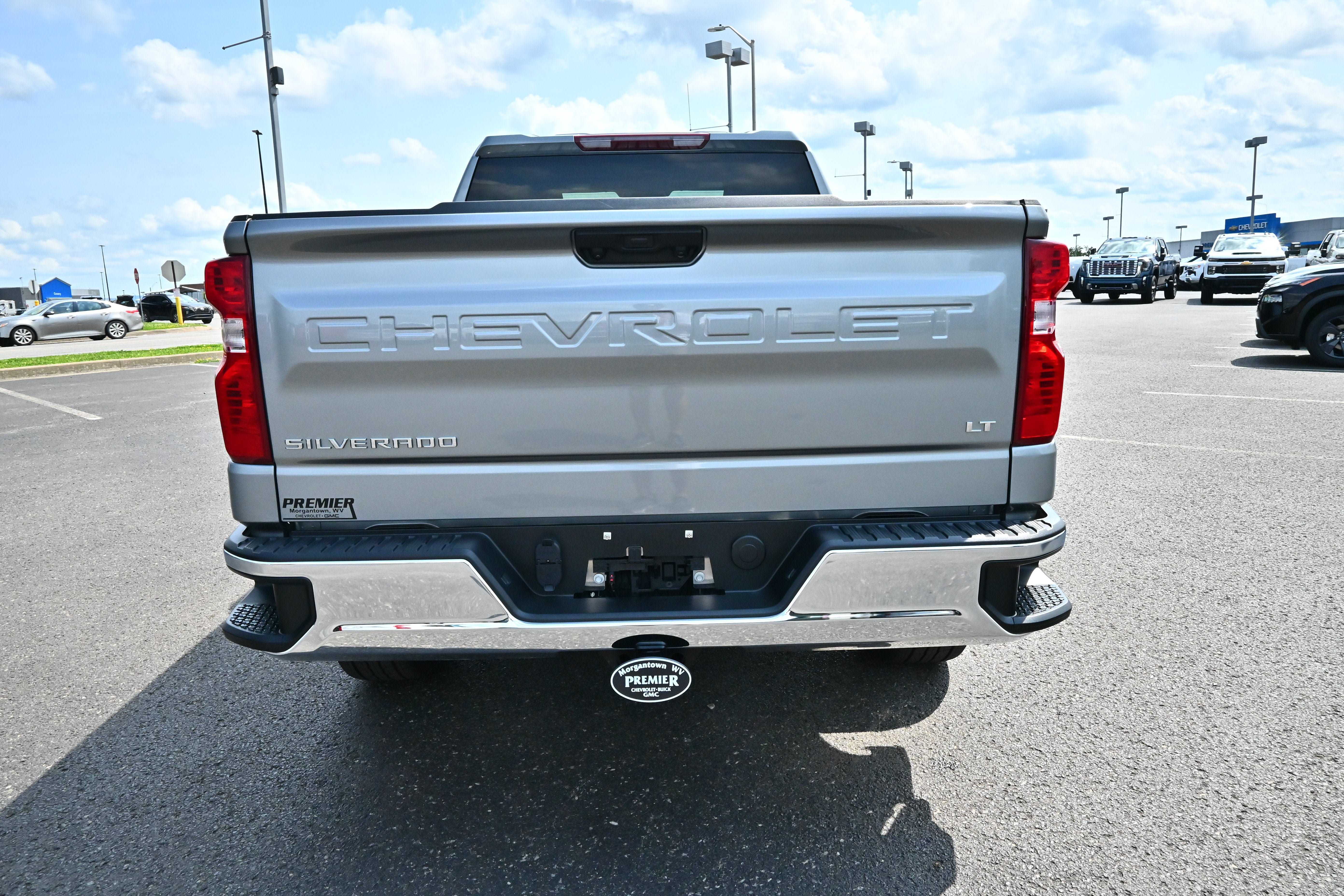 Used 2026 Chevrolet Silverado 1500 LT AWD/4WD image 7
