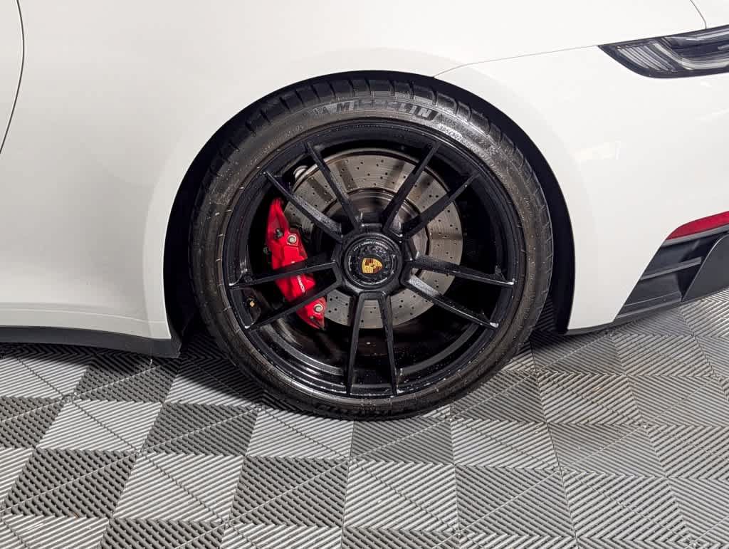 Used 2022 Porsche 911 Targa 4 GTS AWD/4WD image 12