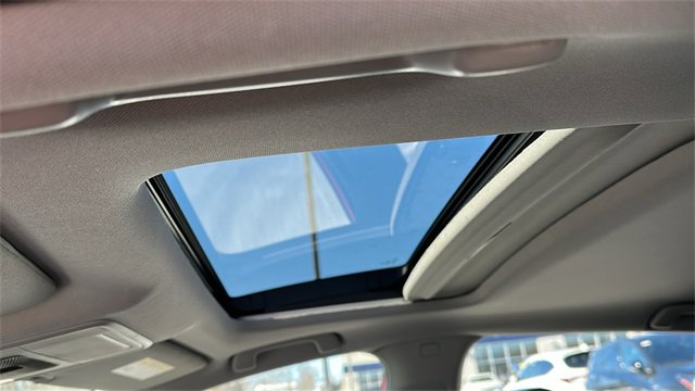 Used 2023 Acura Integra image 10