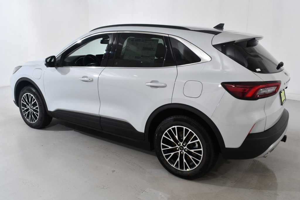 New 2025 Ford Escape SE w/ PHEV Premium Package image 15