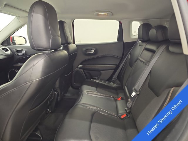 Used 2018 Jeep Compass Latitude w/ Popular Equipment Group AWD/4WD image 17