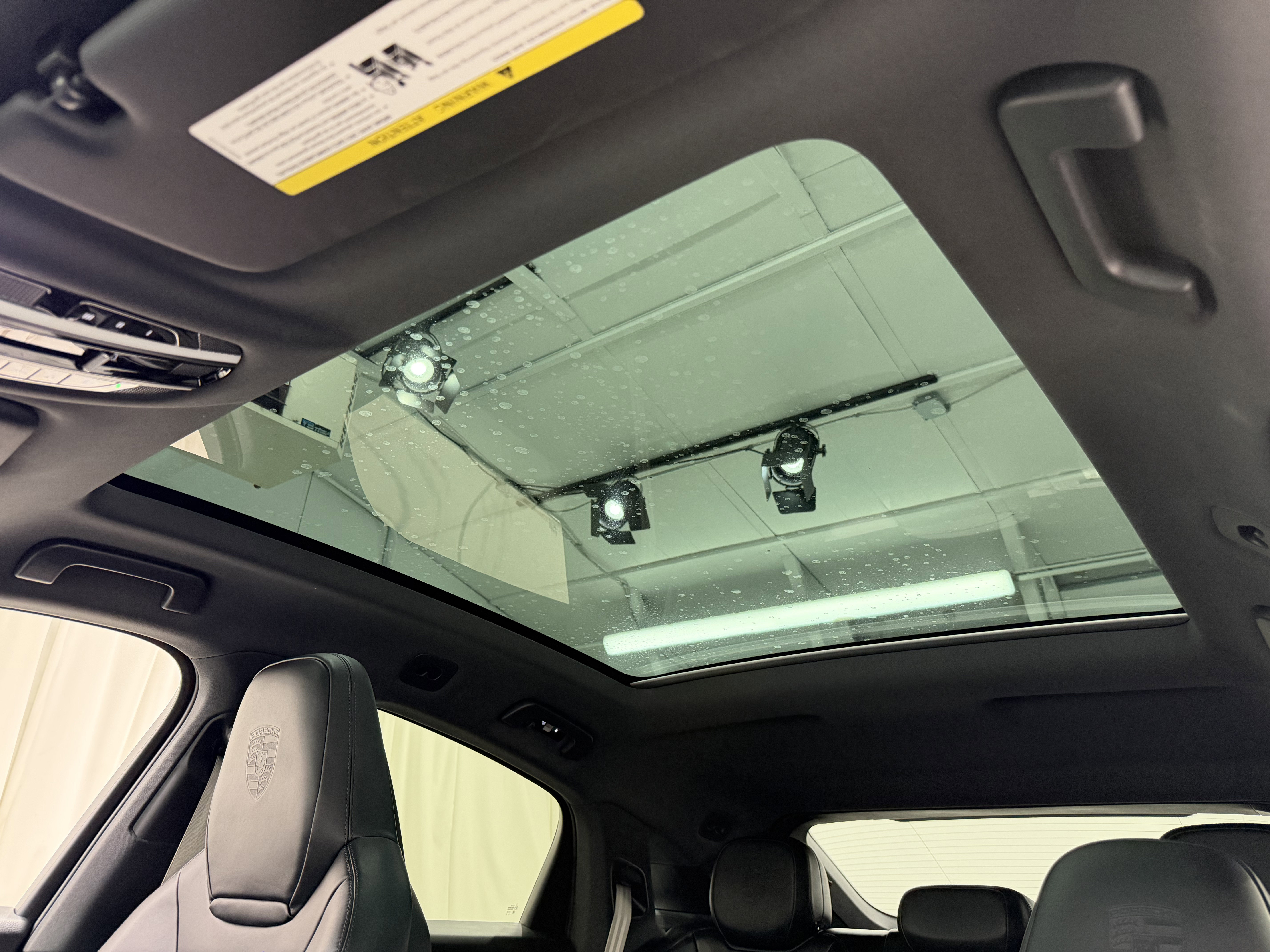 Certified 2022 Porsche Cayenne S image 37