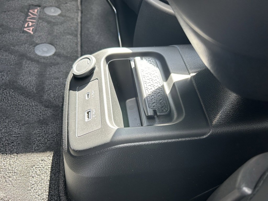 Certified 2024 Nissan Ariya AWD image 18