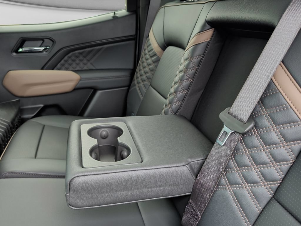 New 2026 GMC Canyon Denali AWD/4WD image 38