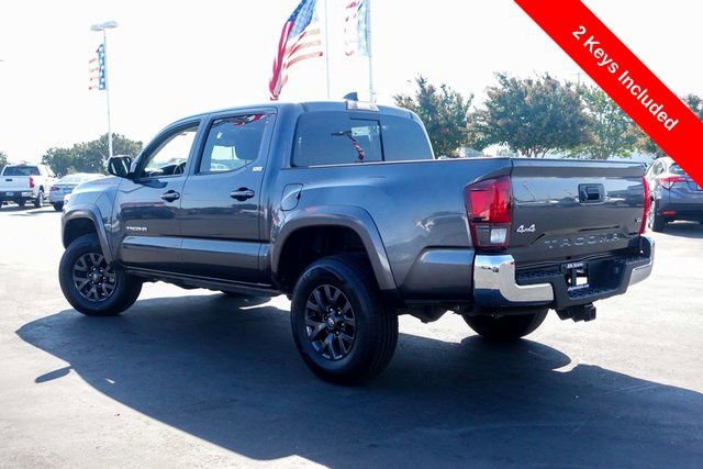 Certified 2023 Toyota Tacoma SR5 image 3