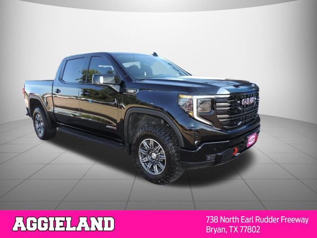Used 2024 GMC Sierra 1500 AT4 w/ Technology Package AWD/4WD image 3