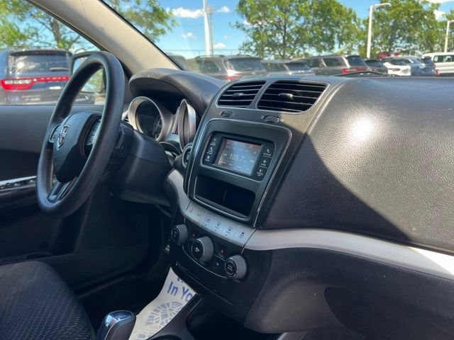 Used 2017 Dodge Journey SE FWD image 28