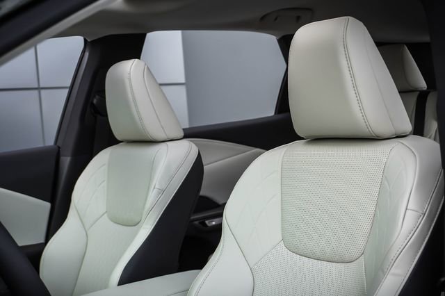 Certified 2026 Lexus RX 350 AWD image 9