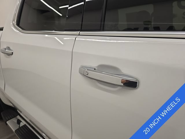 Used 2021 Chevrolet Silverado 1500 LTZ w/ LTZ Convenience Package II AWD/4WD image 9
