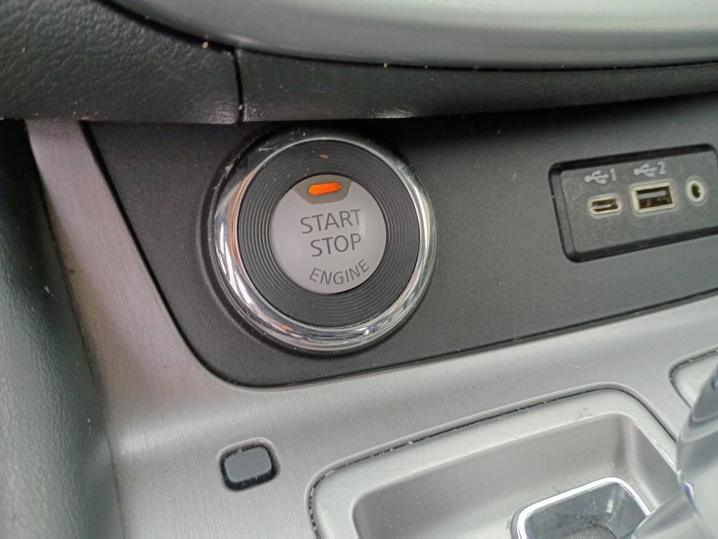 Used 2023 Nissan Murano SV image 26