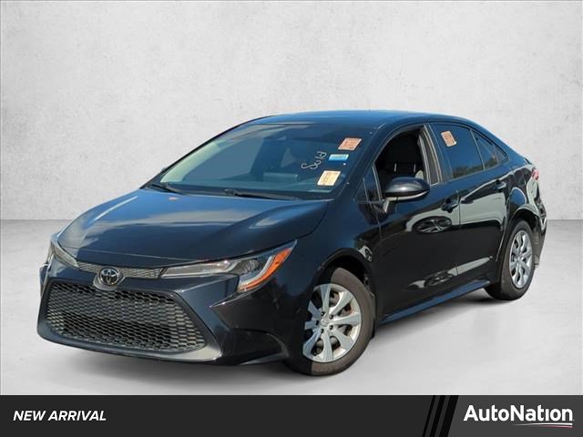 Used 2022 Toyota Corolla LE image 1