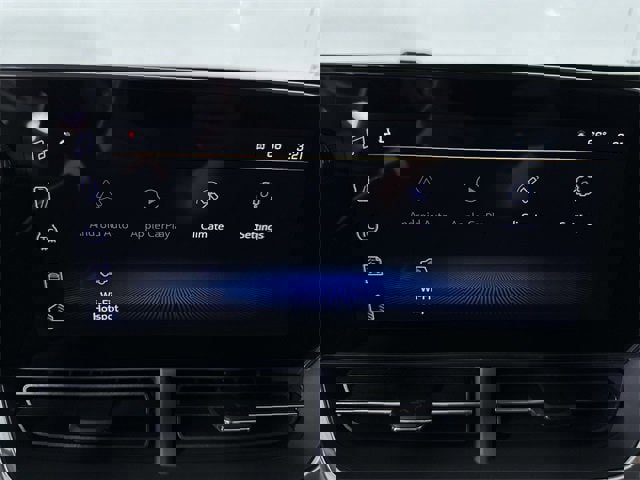 New 2026 Chevrolet Trax LT image 14